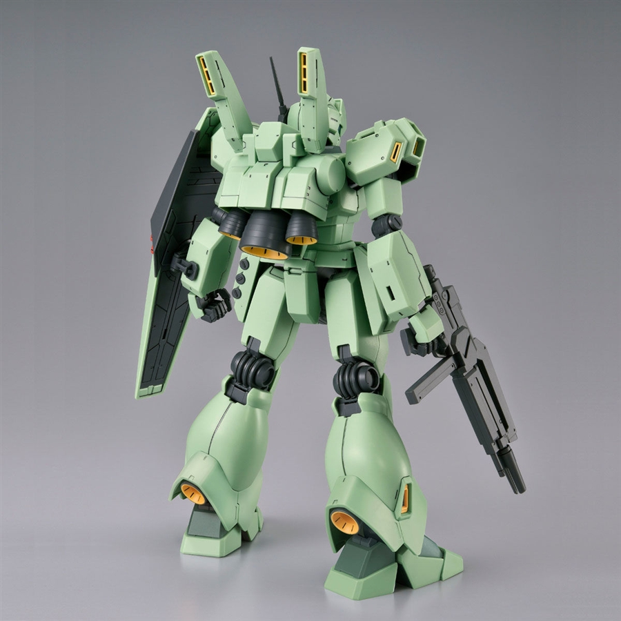 ガンプラMG（マスターグレード）ジェガンD型とRe/100・89式ベースジャバー-