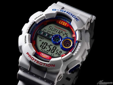 【美品】ガンダム35周年記念G-SHOCK アムロモデル