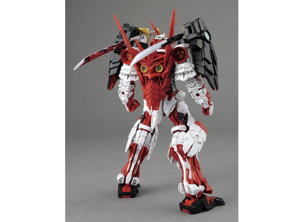 MG 1/100 戦国アストレイ頑駄無 Amazon | MG 1/100 戦国アストレイ頑駄無 (ガンダムビルド