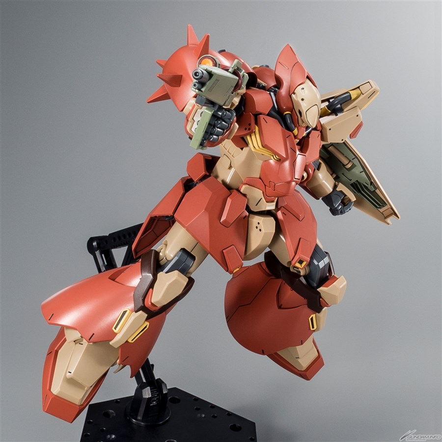 HG  1/144  メッサー　F02型