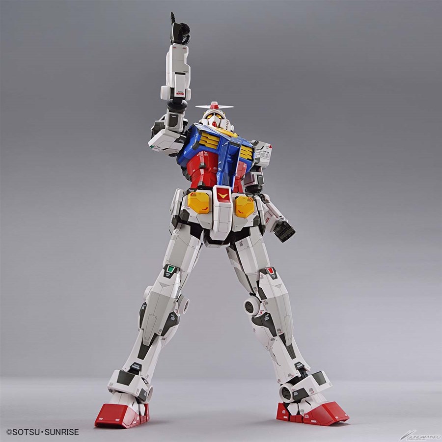 GUNDAM FACTORY YOKOHAMA「1/48 RX-78F00 ガンダム」本日発売！ライト