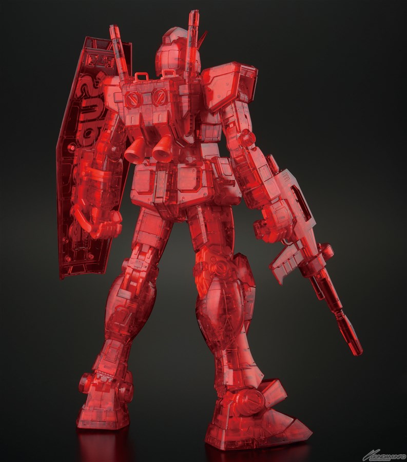 Supremeとのコラボガンプラ「MG RX-78-2 GUNDAM Ver.3.0」12月18日（土 ...