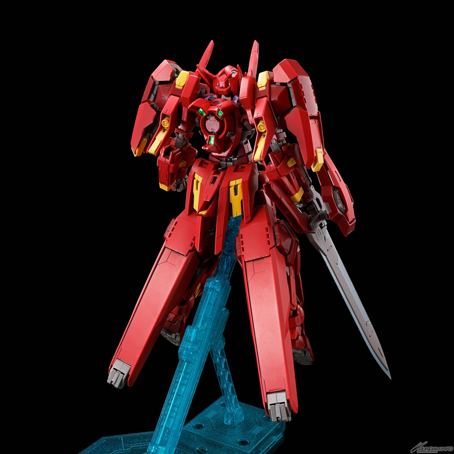 MG ガンダムアストレア TYPE-F（フルウェポンセット）」＆「アヴァ