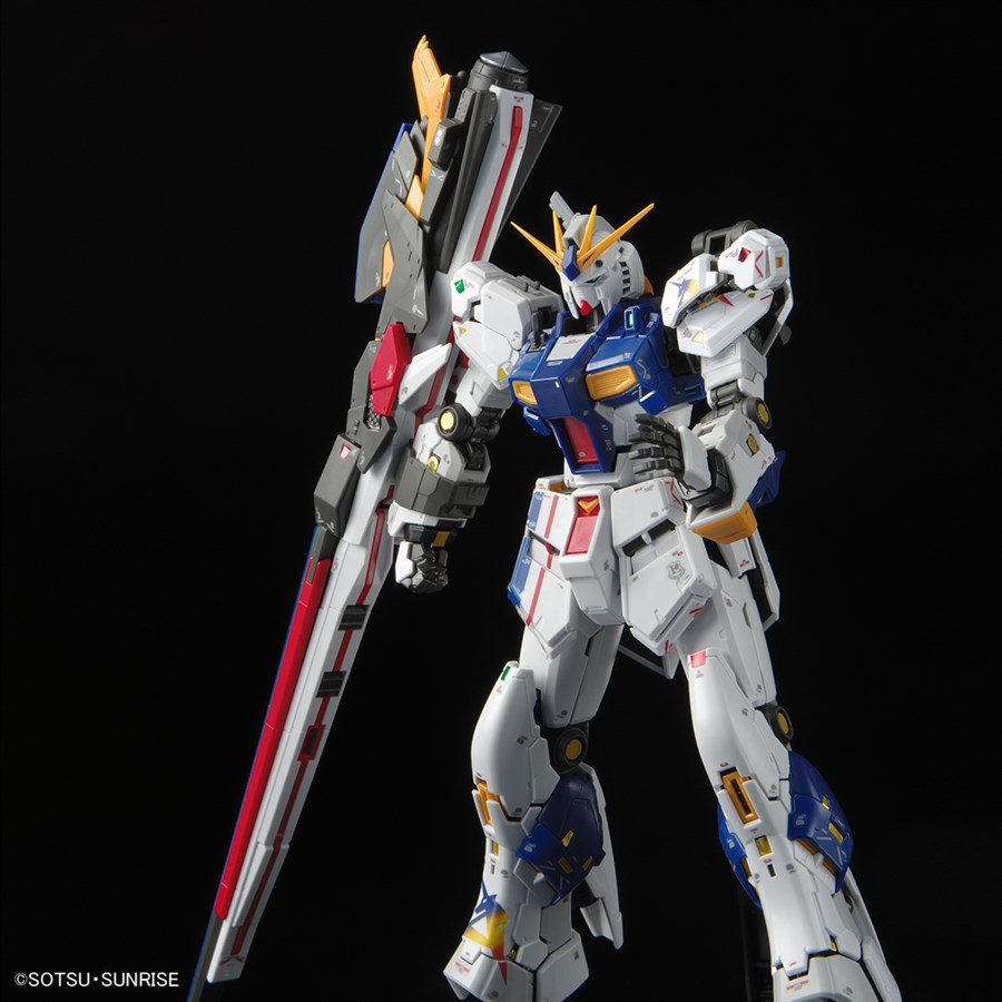 未組立て プレミアムバンダイ限定　RG 1/144 RX-93ff νガンダム