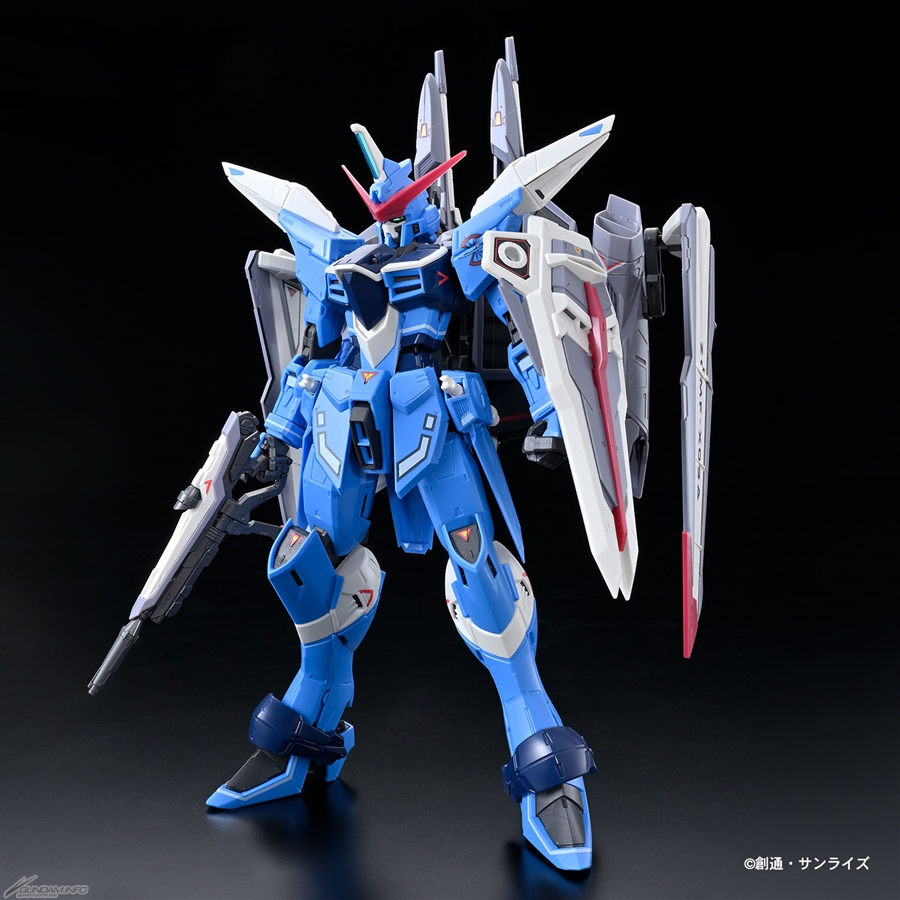 MG フリーダム 2.0 MG ジャスティスガンダム