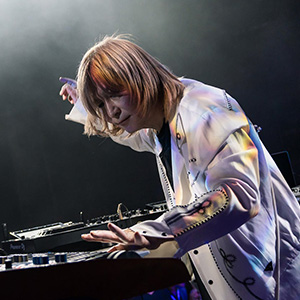 小室哲哉×浅倉大介「PANDORA LIVE 2025 -OPEN THE BOX-」Zepp